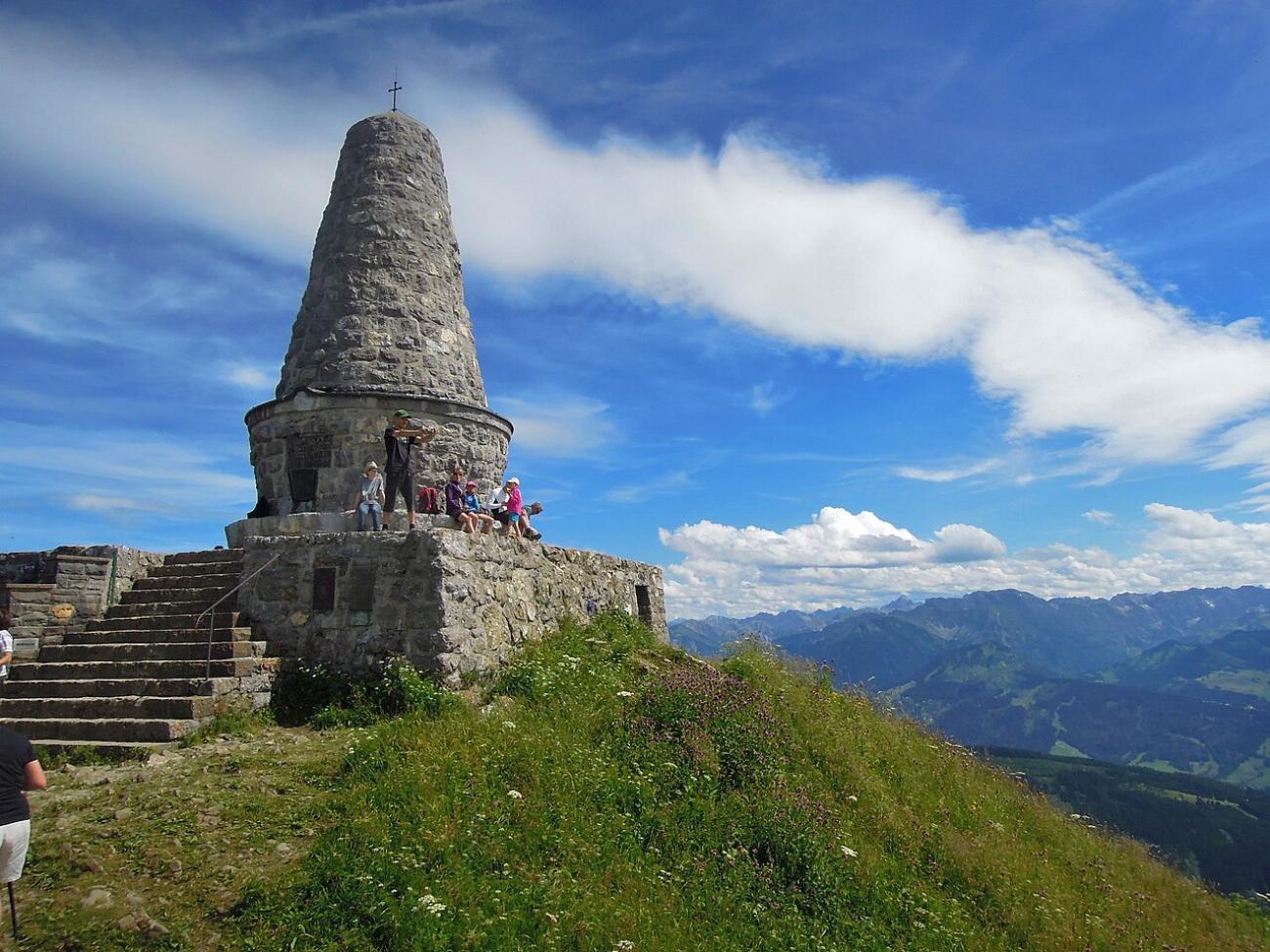 Unterwegs am Grünten: Der "Hausberg" der Oberallgäuer für Aussichtssüchtige