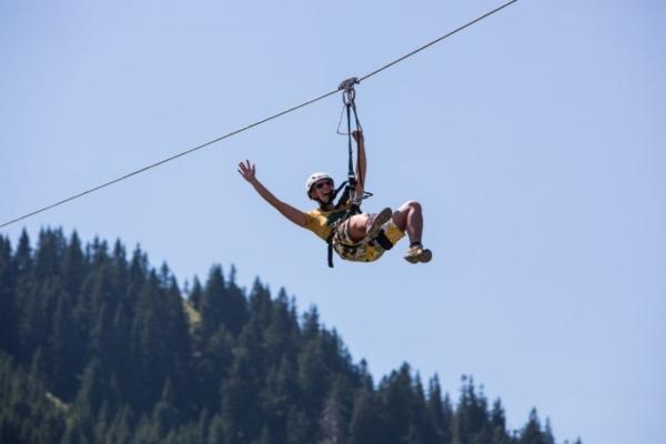AlpspitzKICK: Die längste Zipline Deutschlands steht im Ostallgäu